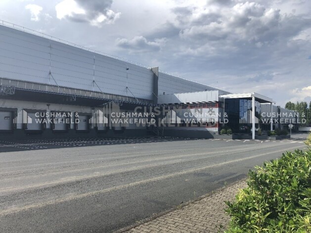Location logistique Woippy Cushman & Wakefield