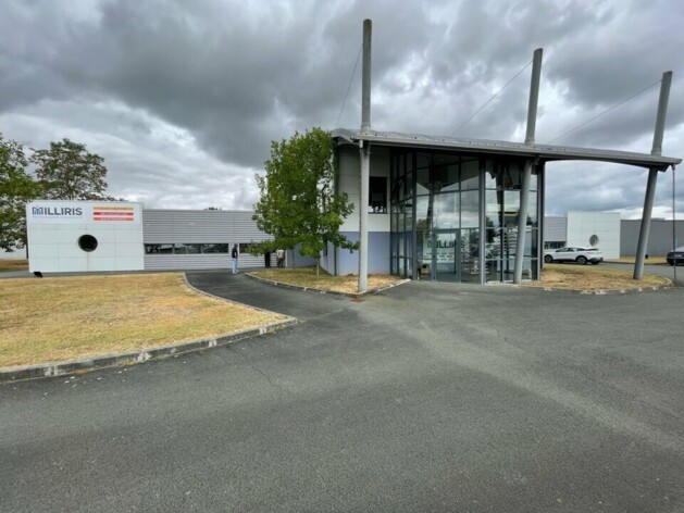 Location entrepôts / activités Saintes Cushman & Wakefield