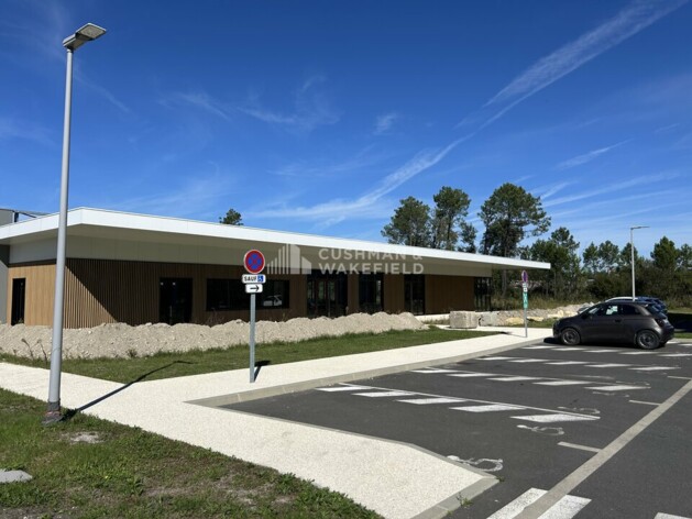 Location commerces Mérignac Cushman & Wakefield