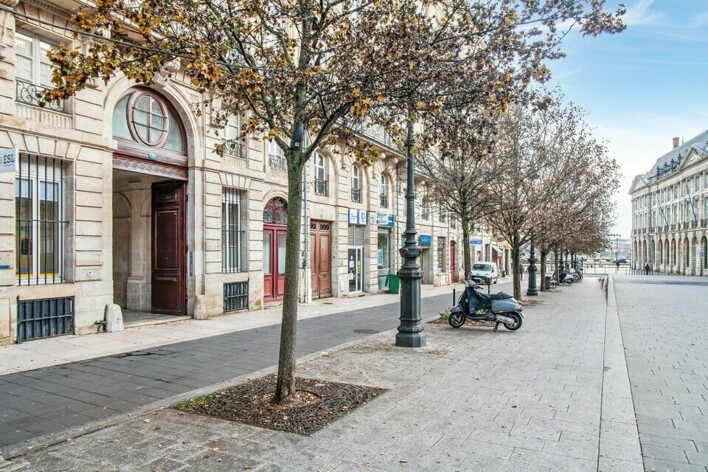 Location commerces Bordeaux Cushman & Wakefield