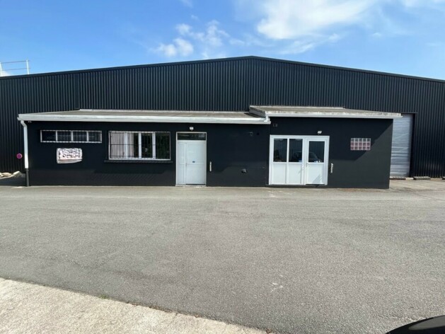 Location commerces Pessac Cushman & Wakefield