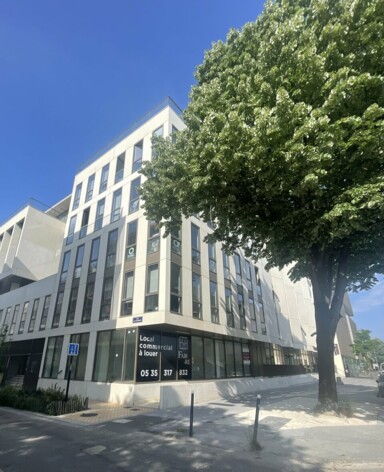 Location commerces Bordeaux Cushman & Wakefield