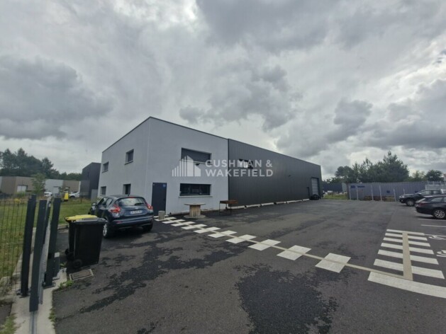 Achat entrepôts / activités Salaunes Cushman & Wakefield