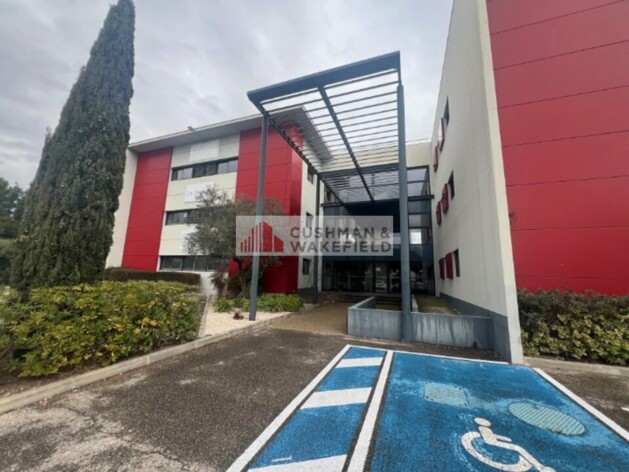 Achat bureaux Nîmes Cushman & Wakefield