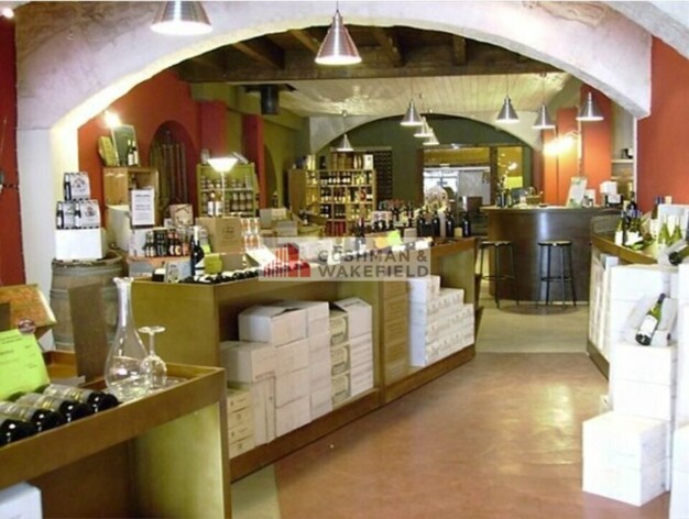 Location commerces Nîmes Cushman & Wakefield