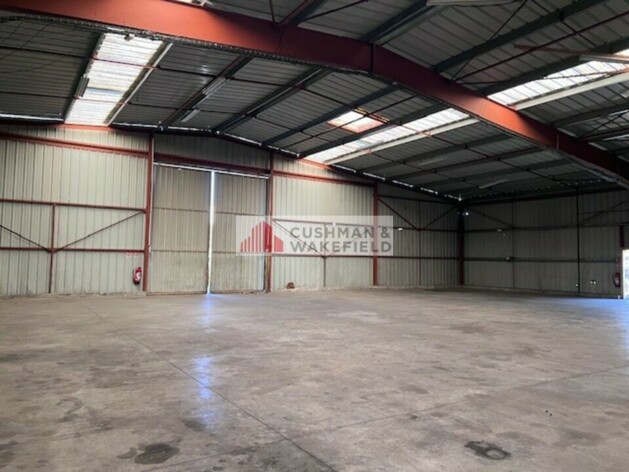 Location entrepôts / activités Nîmes Cushman & Wakefield