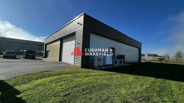 Achat entrepôt / activités Carbonne Cushman & Wakefield
