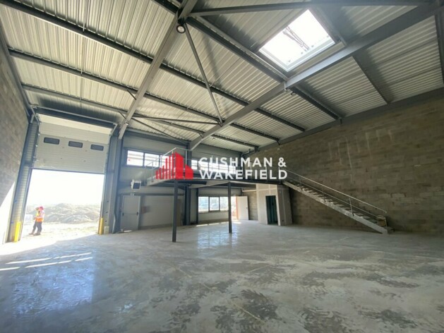 Achat entrepôt / activités Pibrac Cushman & Wakefield