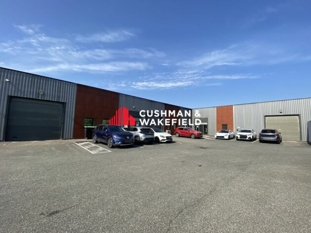 Location entrepôts / activités Montrabé Cushman & Wakefield