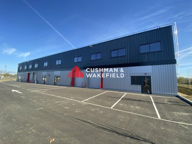 Location entrepôts / activités Bruguières Cushman & Wakefield