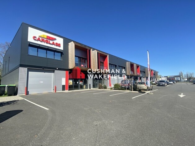 Location entrepôts / activités Fenouillet Cushman & Wakefield