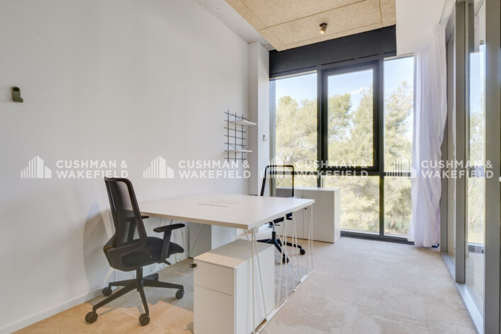 Location bureaux privés Aix-en-Provence Cushman & Wakefield