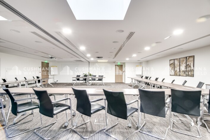Location bureaux privés Paris 8 Cushman & Wakefield