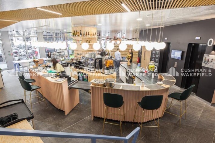 Location bureaux privés Paris 8 Cushman & Wakefield