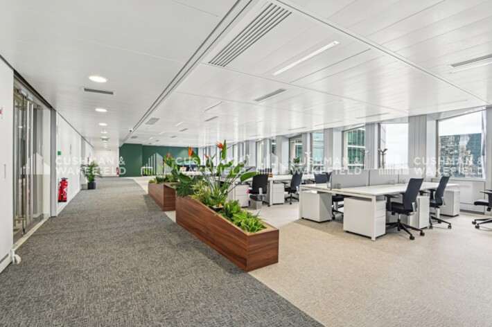 Location commerce Courbevoie Cushman & Wakefield