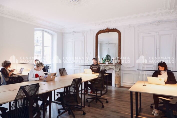 Location plateaux indépendants Paris 10 Cushman & Wakefield