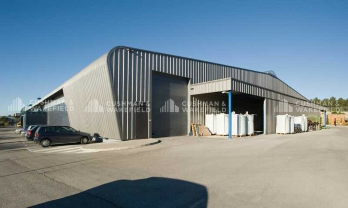 Achat entrepôt / activités Roquefort-la-Bédoule Cushman & Wakefield