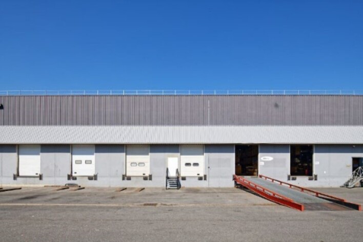 Location logistique Stains Cushman & Wakefield