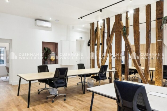 Location plateaux indépendants Paris 2 Cushman & Wakefield