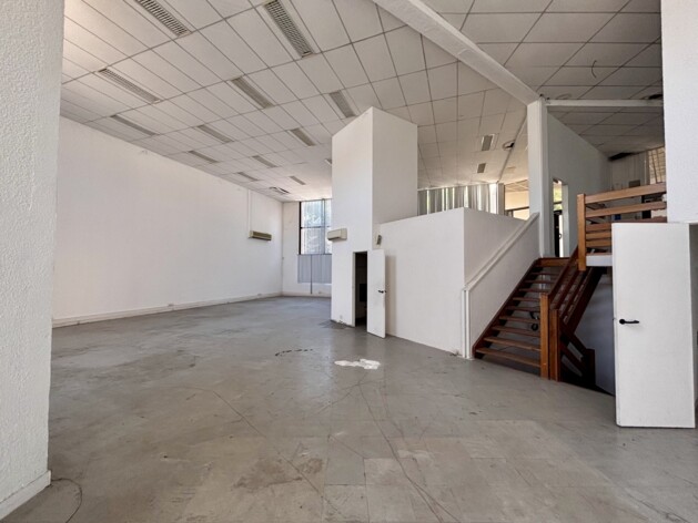 Location entrepôts / activités Gémenos Cushman & Wakefield