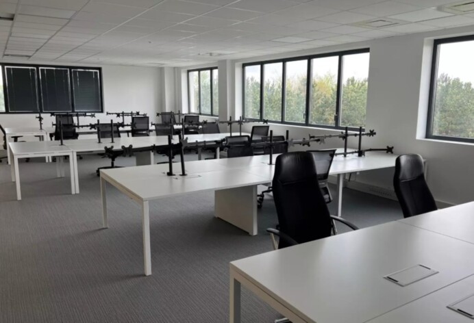 Location bureaux privés Guyancourt Cushman & Wakefield