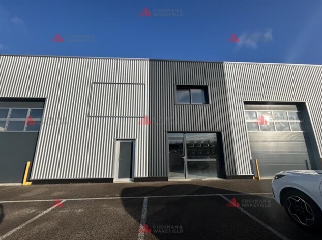 Location entrepôts / activités Longvic Cushman & Wakefield