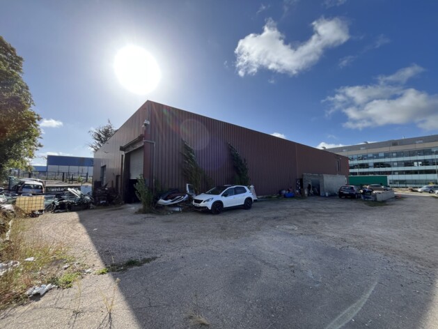 Achat entrepôts / activités Porcheville Cushman & Wakefield