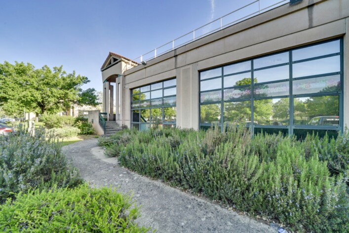 Achat ou Location bureaux Bron Cushman & Wakefield