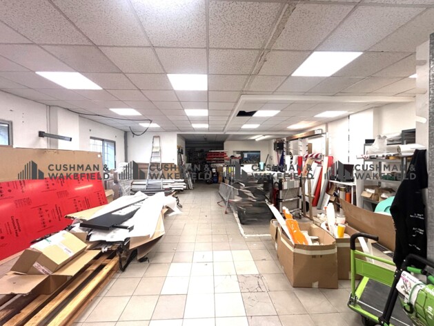 Location entrepôts / activités Marseille 15 Cushman & Wakefield