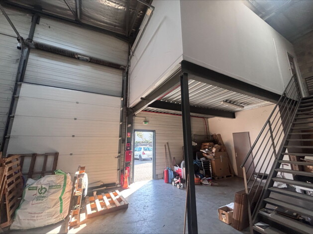 Location entrepôts / activités La Penne-sur-Huveaune Cushman & Wakefield