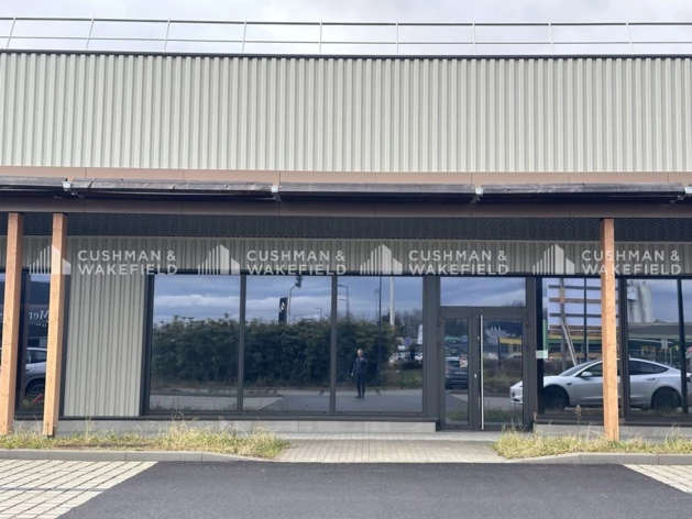 Achat commerces Illzach Cushman & Wakefield