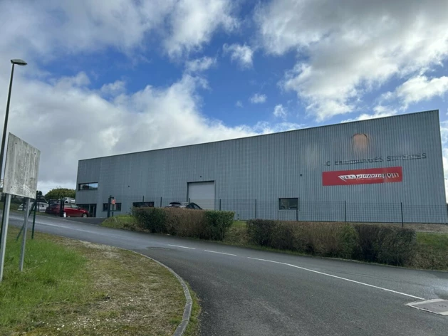 Achat entrepôts / activités Gensac-la-Pallue Cushman & Wakefield