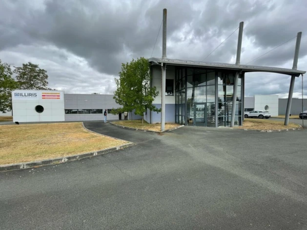 Achat entrepôts / activités Saintes Cushman & Wakefield