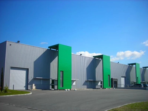 Location entrepôts / activités Blanquefort Cushman & Wakefield