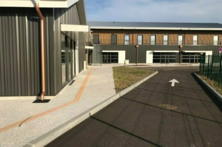 Location commerces Audenge Cushman & Wakefield