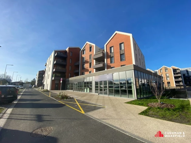 Location commerces Bruges Cushman & Wakefield