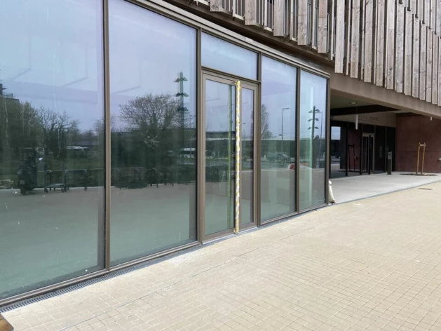 Location commerces Bruges Cushman & Wakefield