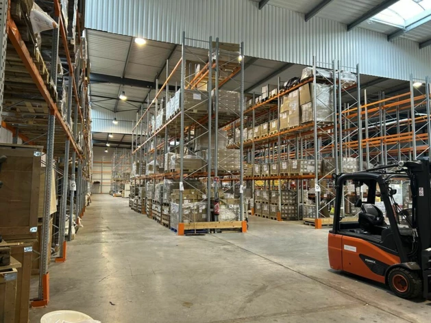 Location entrepôts / activités Blanquefort Cushman & Wakefield