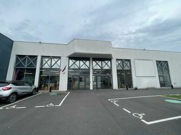 Location commerces Mérignac Cushman & Wakefield