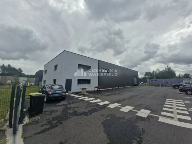 Achat entrepôts / activités Salaunes Cushman & Wakefield