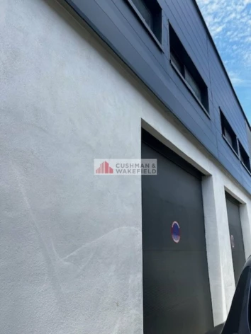 Location entrepôts / activités Nîmes Cushman & Wakefield