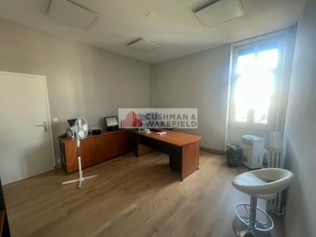 Achat bureaux Nîmes Cushman & Wakefield