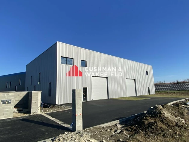 Location entrepôts / activités Labastidette Cushman & Wakefield