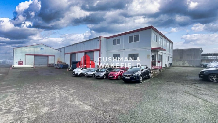 Achat entrepôts / activités L'Isle-Jourdain Cushman & Wakefield