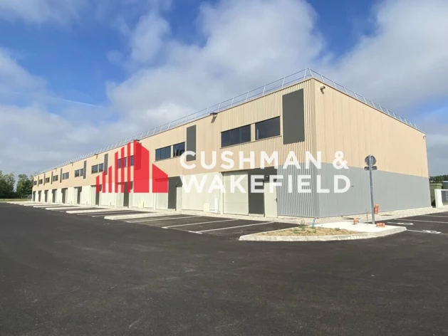 Location entrepôts / activités Montauban Cushman & Wakefield