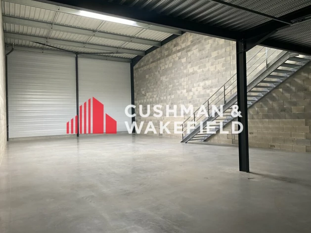 Location entrepôts / activités Montauban Cushman & Wakefield