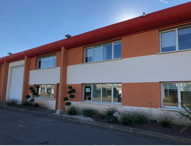 Location entrepôts / activités Décines-Charpieu Cushman & Wakefield