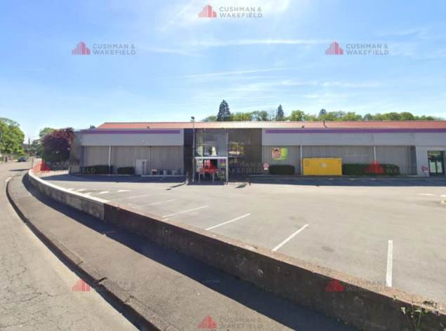 Location commerces Besançon Cushman & Wakefield