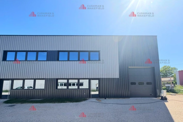 Location entrepôts / activités Crissey Cushman & Wakefield