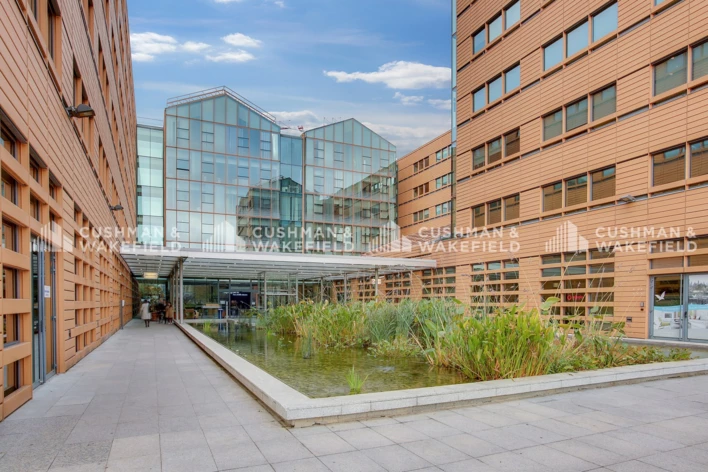 Location bureaux privés Paris 19 Cushman & Wakefield